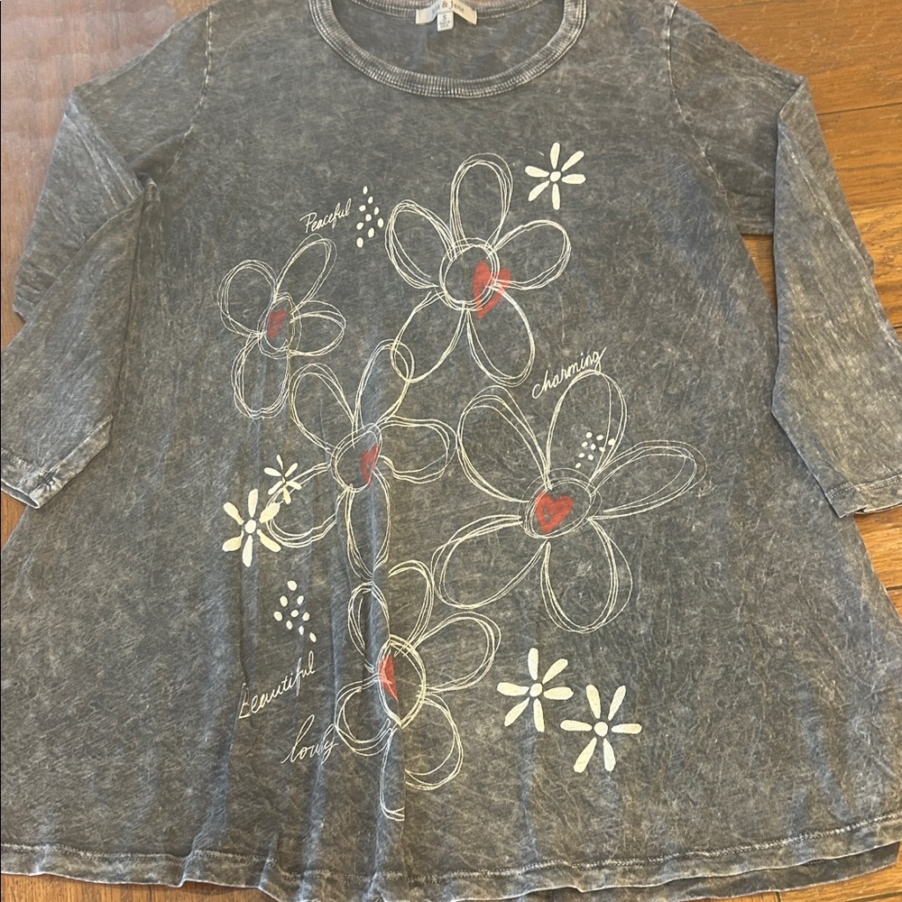 Jess and Jane casual 3/4 sleeve top